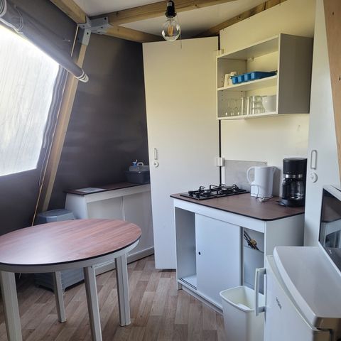 Hébergement 6 personnes - Tipi 6