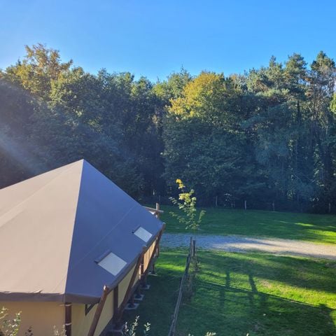 Tente en toile et en bois 5 personnes - Jungle Lodge