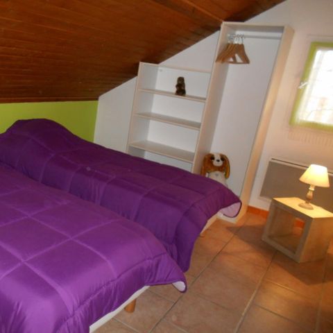 CHALET 6 personas - COMFORT, 2 dormitorios con suelo