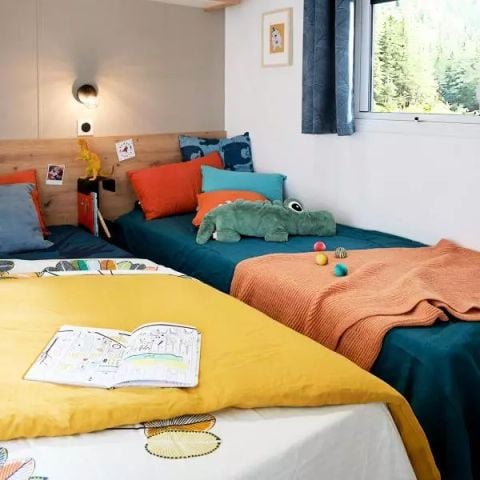 MOBILHOME 6 personas - SANTA FE 3 Habitaciones 4/6 Personas + TV