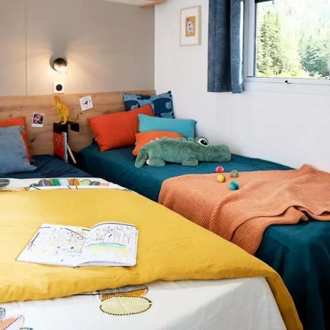 MOBILHOME 6 personas - SANTA FE 3 Habitaciones 4/6 Personas + TV