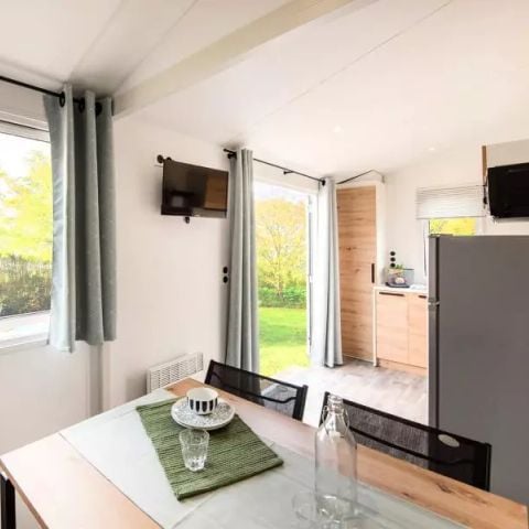 MOBILHOME 4 personnes - ESSENTIEL 2 Pièces 2/4 Personnes + TV