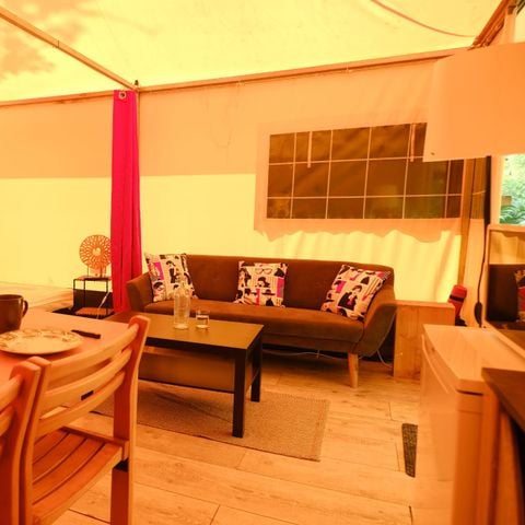 BUNGALOW TOILÉ 4 personnes - des bois