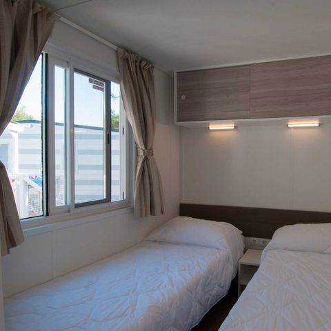 Stacaravan 4 personen - Lodge Deluxe Hond