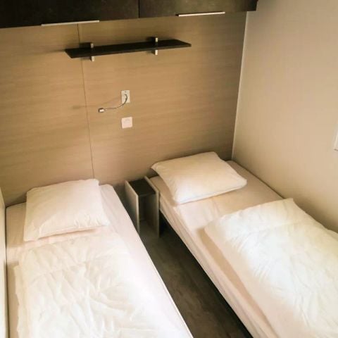 Stacaravan 6 personen - Amour Blanc 4 kamers 6 personen + TV