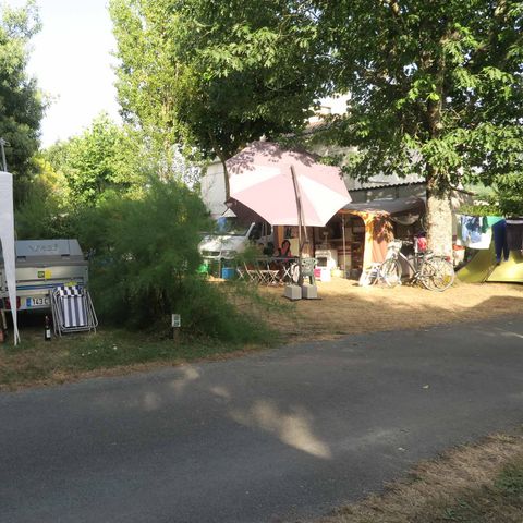 PLOT - Pitch with individual sanitary facilities