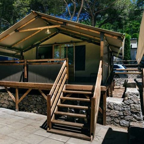 Tienda de lona y madera 5 personas - Glamping Emporda