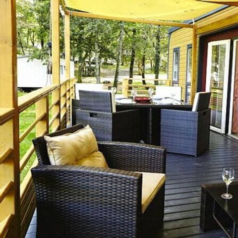 Mobilhome 6 personas - Ultimate | 3 Dormitorios | 6 Pers | Terraza elevada | 1 Baño | Aire acondicionado