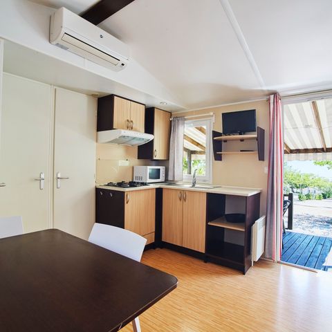 BUNGALOW 2 personnes - Magnolia 2 personnes inclus possibilité d'ajouter 2 personnes supplémentaire (payant) voir avec partenaire
