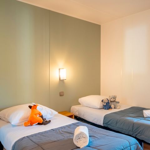 MOBILHOME 4 personas - 2 dormitorios 2 baños Premium- capacidad para 4 -