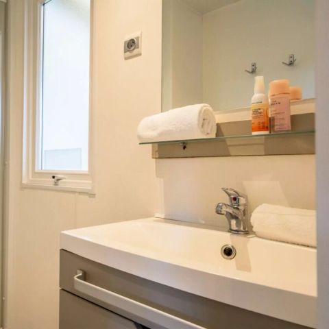 MOBILE HOME 4 people - Gold 3 Rooms 4 People + TV