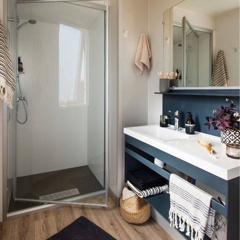MOBILE HOME 6 people - Premium 32m² 3 bedrooms + Terrace + TV + dishwasher