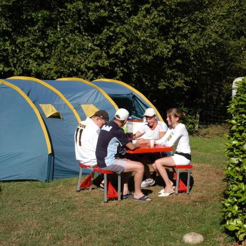 PLOT - Nature package 100/120m² (1 tent / 1 car) - without electricity