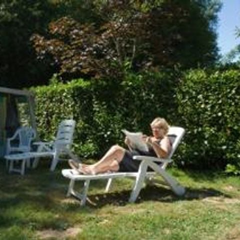 PLOT - Nature package 100/120m² (1 tent / 1 car) - without electricity