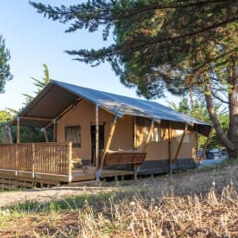 Tente en toile et en bois 4 personnes - Tente Outstanding 4p 2ch ***