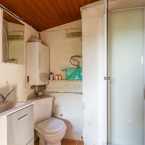Ferienhaus 3 personen - Aus Stein mit Sanitäranlagen