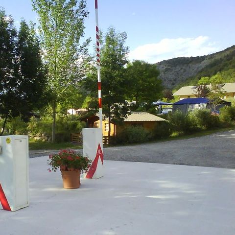 Camping La Pierre de L'Aigle Camping La Pierre de L'Aigle - Camping Alpes-de-Haute-Provence - Image N°21