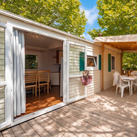 BUNGALOW 6 personnes - Classic | 2 Ch. | 4/6 Pers. | Terrasse surélevée | Clim.