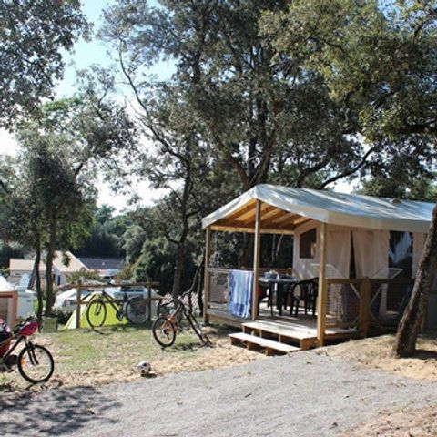 Canvas and wooden tent 5 persons - Aqua 2 bedrooms 5 people Semi-covered terrace