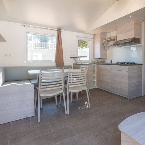 Mobilheim 6 Personen - Mobilheim | Premium | 3 Schlafz. | 6 Pers. | Terrasse Lounge | Klimaanlage | TV