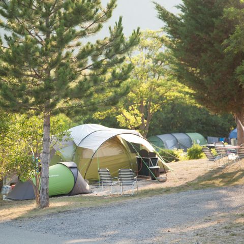 PIAZZOLA - RCN les Collines de Castellane | Piazzola da campeggio (2 persone incluse)