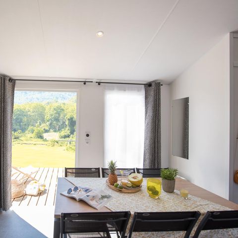 MOBILHOME 8 personas - Univers Family Plus 40 m² + 4 habitaciones + 18 m² terraza cubierta