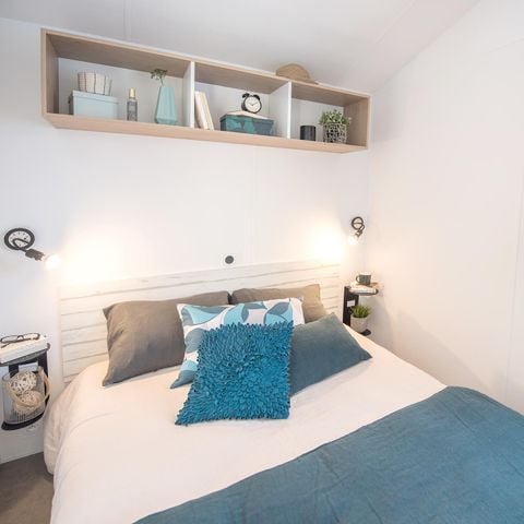 MOBILHOME 8 personnes - Univers Family Plus 40 m² + 4 chambres + terrasse couverte 18 m²