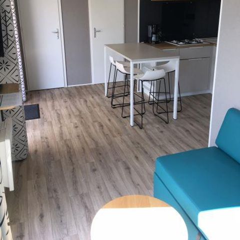 BUNGALOW 6 personnes - C- Mobil-home Caraïbes 2 chambres