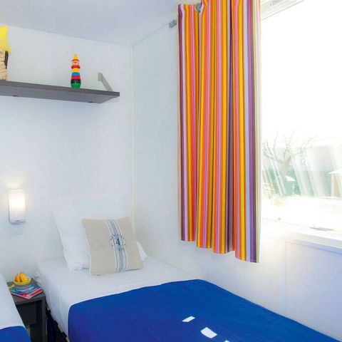 MOBILE HOME 6 people - Mobil-home | Classic | 3 Bedrooms | 6 Pers. | Uncovered raised terrace | Air conditioning | TV