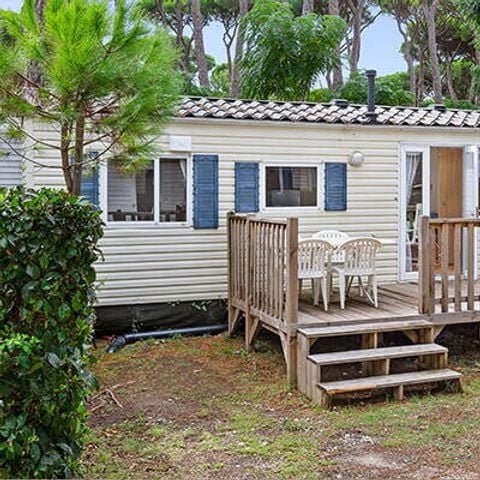 MOBILHOME 4 personnes - Classic | 2 Ch. | 4 Pers. | Terrasse surélevée non couverte | TV