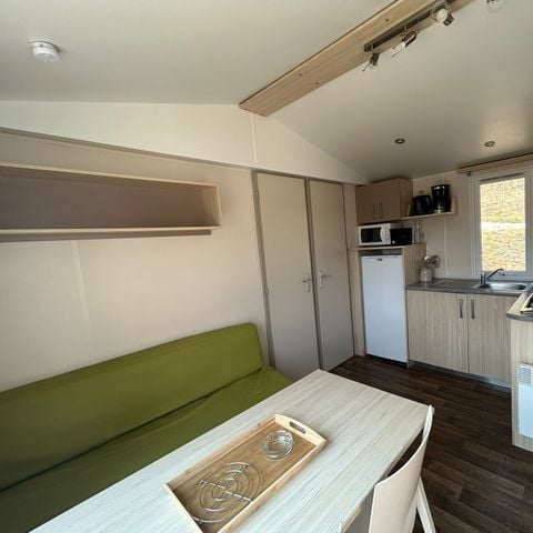 MOBILE HOME 4 people - AIR CONDITIONING - TV - SHEETS - TOWELS