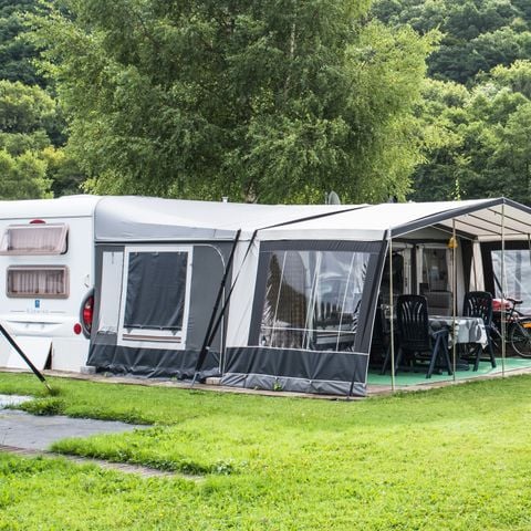 Kampeerplaats - Kampeerplaats met electriciteit