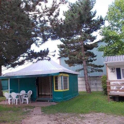Canvas bungalow 5 persons - PAGAN