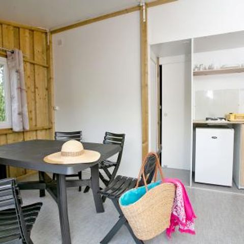 BUNGALOW 4 personas - TITHOME sin instalaciones sanitarias