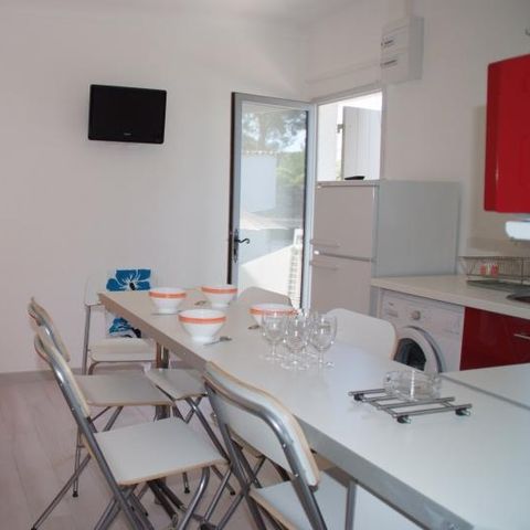 LANDHUIS 6 personen - CANOUBIERS