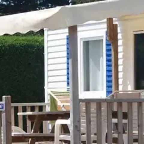 Stacaravan 6 personen - Aqua 2-slaapkamer 4/6-persoons halfoverdekt terras