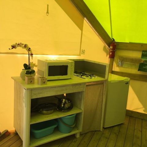 CANVAS AND WOOD TENT 4 people - LODGE SAHARI with private bathroom