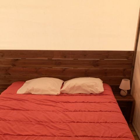 BungalowTent 5 personen - Freeflower Standard 37m² - 2 kamers - zonder badkamer - overdekt terras 8m² 5 pers