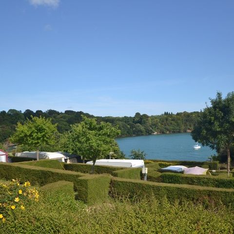 Stellplatz - Blick auf das Meer