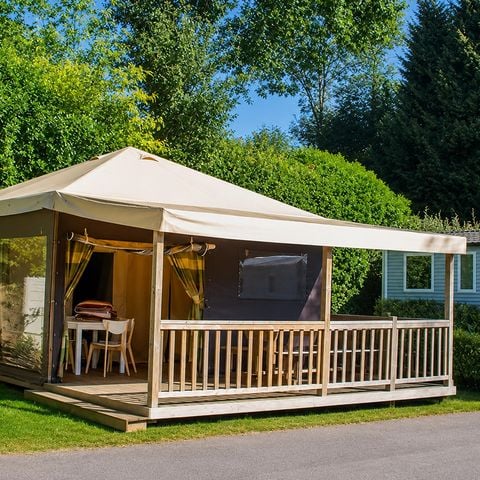 CANVAS AND WOOD TENT 4 people - 2 bedrooms + terrace