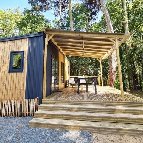 Mobilheim 4 Personen - Premium | 2 Zi. | 4 Pers. | Erhöhte Terrasse | Klimaanlage | TV