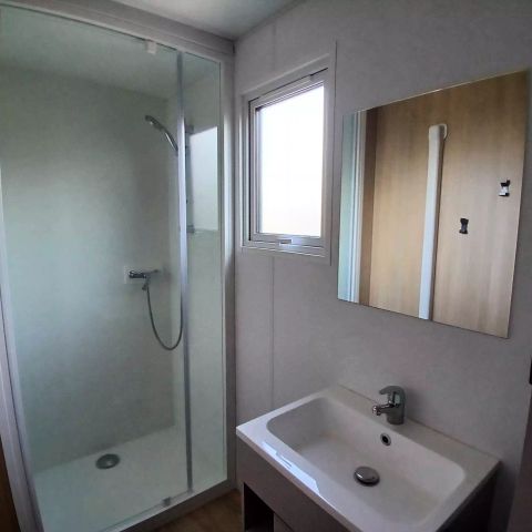 CASA MOBILE 6 persone - 4 Camere 6 Persone Aria condizionata + TV