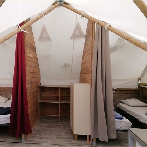 CANVAS AND WOOD TENT 4 people - Bungalow Toilé et Bois Standard 28m² - 2 bedrooms (without bathroom) 4 pers