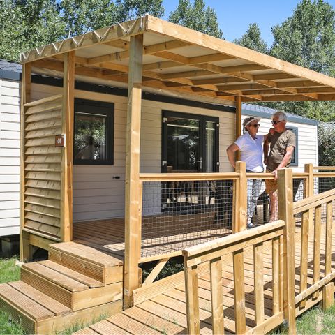 Stacaravan 4 personen - Stacaravan PMR Confort 31m² - 2 kamers + halfoverdekt terras 4 pers.