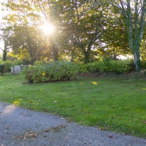 Pitch - Bare pitch without electricity