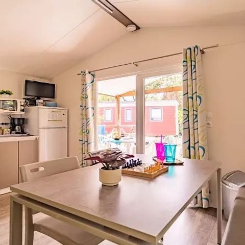 MOBILHOME 4 personnes - Loisirs 3 Pièces 4 Personnes Climatisé + TV