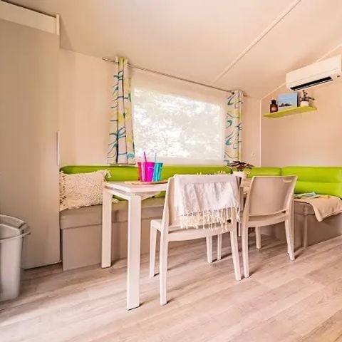 BUNGALOW 4 personnes - Loisirs 3 Pièces 4 Personnes Climatisé + TV