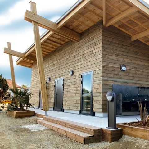 Emplacement - Forfait Nature (1 tente, caravane ou camping-car / 1 véhicule)