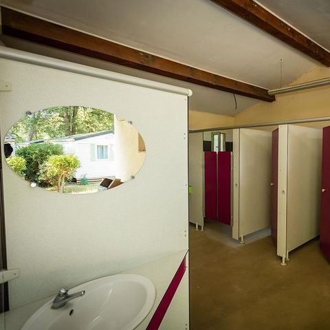 STAANPLAATS - Kampeerplaats CONFORT + (> 85m²)