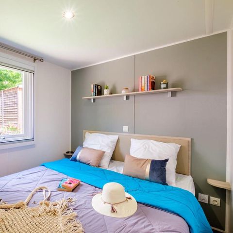 MOBILE HOME 6 people - | Comfort XL | 2 Bedrooms | 4/6 Pers. | Raised terrace | Air conditioning | TV